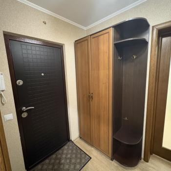 Сдается 1-комнатная квартира, 38 м²