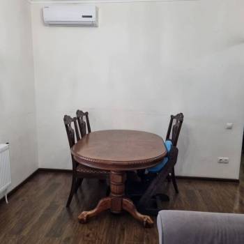 Продается 2-х комнатная квартира, 80,6 м²