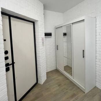 Продается 1-комнатная квартира, 41 м²