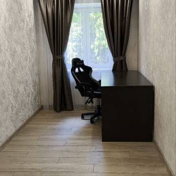 Сдается Многокомнатная квартира, 60 м²