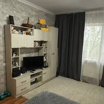 Продается 1-комнатная квартира, 33 м²