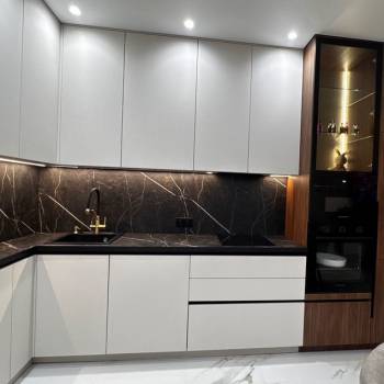 Продается 2-х комнатная квартира, 75 м²