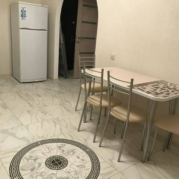 Продается 1-комнатная квартира, 36 м²