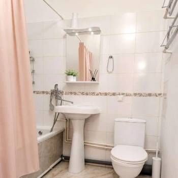 Сдается 1-комнатная квартира, 43 м²