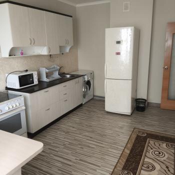 Сдается 1-комнатная квартира, 42 м²