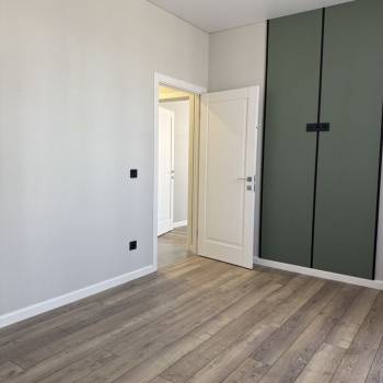 Сдается Многокомнатная квартира, 90 м²