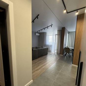 Сдается Многокомнатная квартира, 90 м²