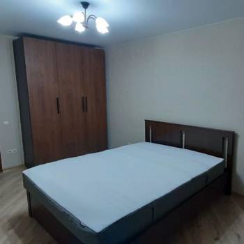 Сдается 2-х комнатная квартира, 64 м²