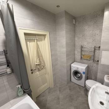 Сдается 1-комнатная квартира, 48 м²