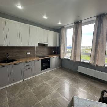 Сдается 2-х комнатная квартира, 65 м²