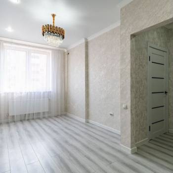 Продается 1-комнатная квартира, 37 м²