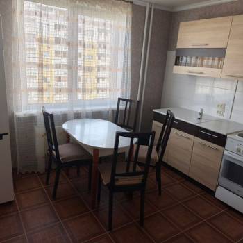 Сдается 2-х комнатная квартира, 59 м²