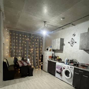 Сдается Многокомнатная квартира, 85 м²