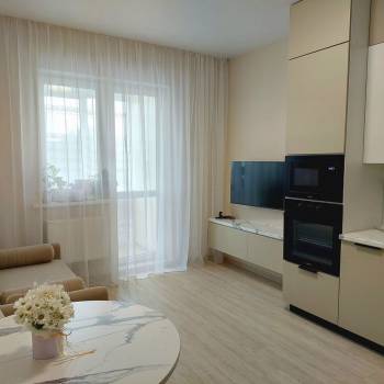 Продается 1-комнатная квартира, 48 м²