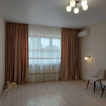 Продается 1-комнатная квартира, 48 м²