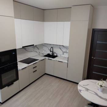 Продается 1-комнатная квартира, 48 м²