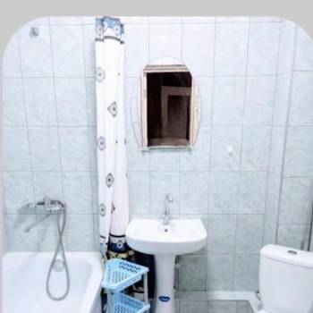Сдается 1-комнатная квартира, 42 м²