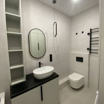 Сдается 2-х комнатная квартира, 79 м²