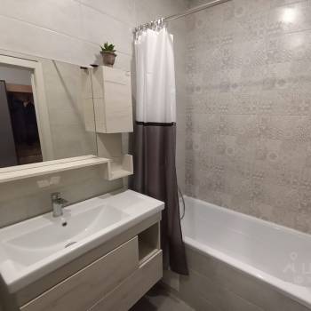 Сдается 1-комнатная квартира, 35 м²