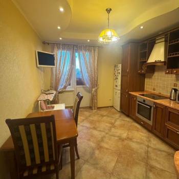 Сдается 1-комнатная квартира, 45 м²