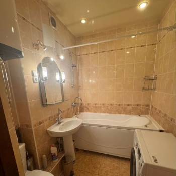 Сдается 1-комнатная квартира, 45 м²