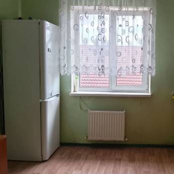 Сдается 2-х комнатная квартира, 75 м²