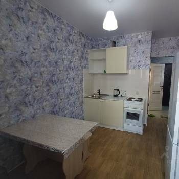 Сдается 1-комнатная квартира, 32 м²