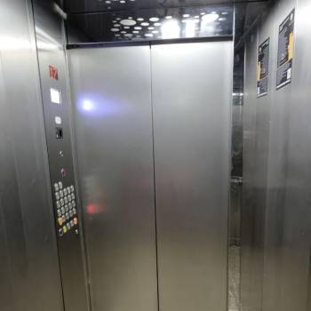 Продается 1-комнатная квартира, 32 м²