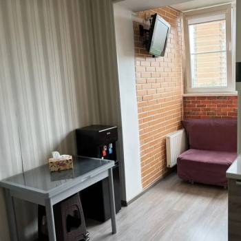 Сдается 1-комнатная квартира, 37 м²