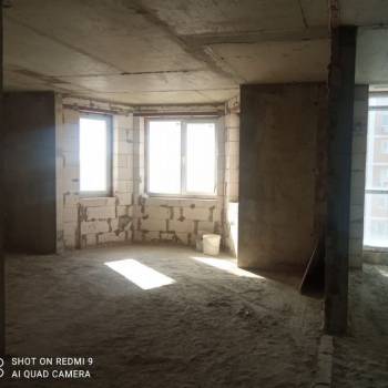 Продается 1-комнатная квартира, 85,5 м²