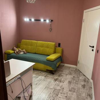 Продается Многокомнатная квартира, 96 м²