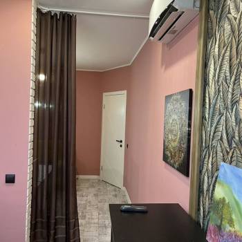 Продается Многокомнатная квартира, 96 м²