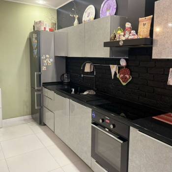 Продается Многокомнатная квартира, 96 м²