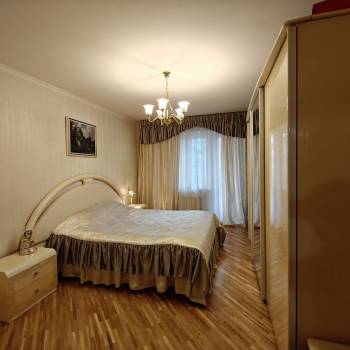 Сдается Многокомнатная квартира, 85 м²