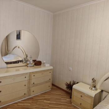 Сдается Многокомнатная квартира, 85 м²