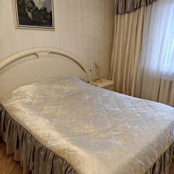 Сдается Многокомнатная квартира, 85 м²