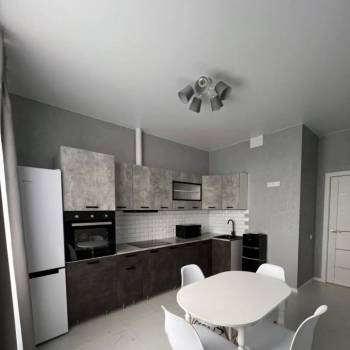 Сдается 2-х комнатная квартира, 60 м²