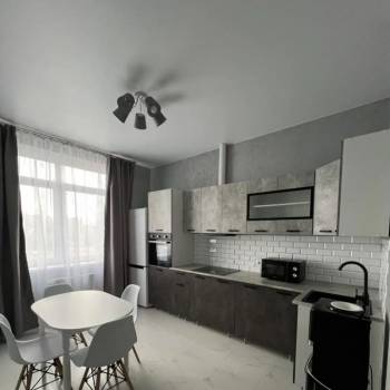 Сдается 2-х комнатная квартира, 60 м²