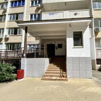 Сдается 1-комнатная квартира, 38 м²