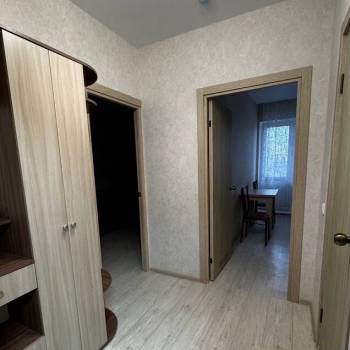Сдается 1-комнатная квартира, 37 м²
