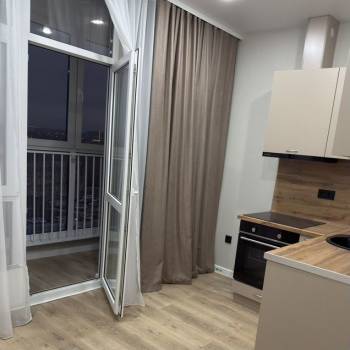 Продается 1-комнатная квартира, 38,6 м²