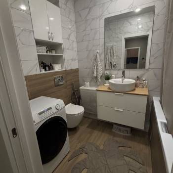 Продается 3-х комнатная квартира, 62 м²