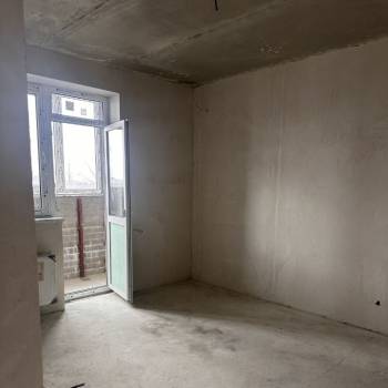 Продается 1-комнатная квартира, 37 м²