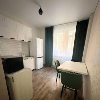 Сдается 1-комнатная квартира, 36 м²
