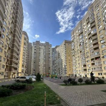 Сдается 1-комнатная квартира, 39,1 м²