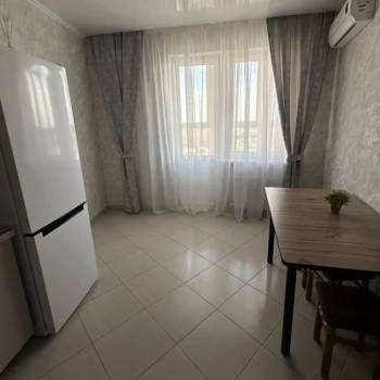 Сдается 1-комнатная квартира, 39,1 м²