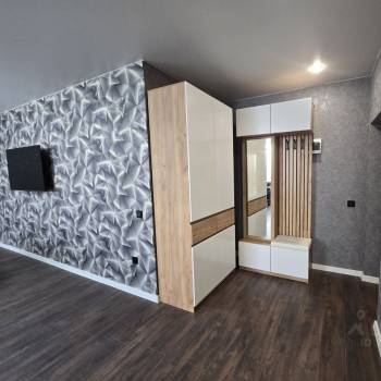 Сдается Многокомнатная квартира, 77 м²