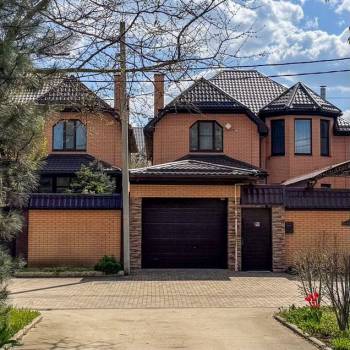 Продается Дом, 190 м²