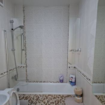 Продается 1-комнатная квартира, 42 м²