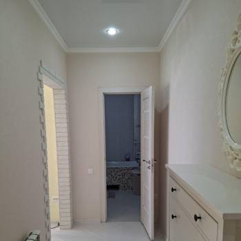 Продается 1-комнатная квартира, 42 м²